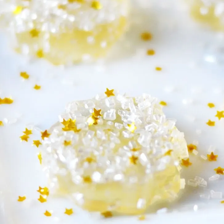 Sparkling Jello Jigglers ⋆ Easy New Years Eve Dessert