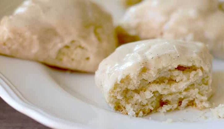 Vanilla Bean Cream Scones