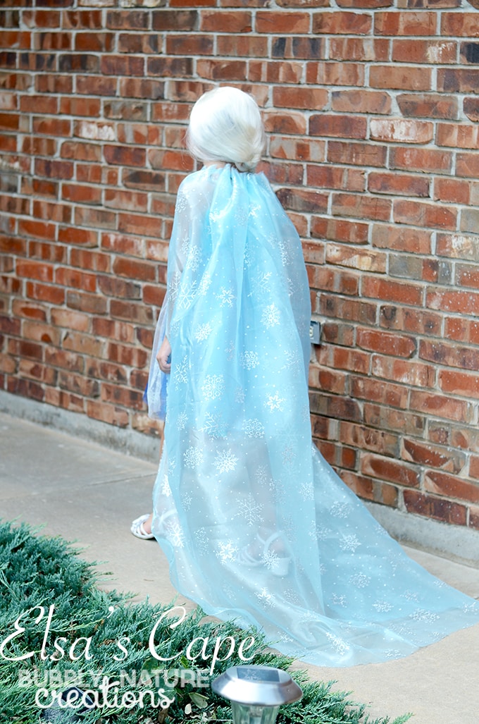 DIY Disney FROZEN Elsa NoSew Cape with train! ⋆ Sprinkle Some Fun — free download