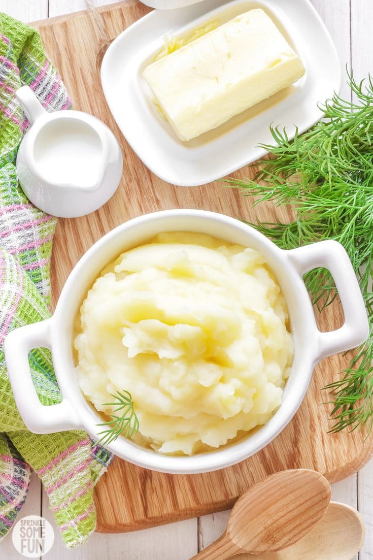 Whipped Potatoes ⋆ Mom's Creamy Mashed Potatoes ⋆ Sprinkle Some Fun