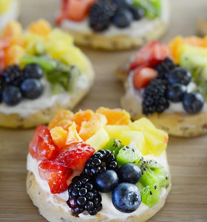 Cinnamon Roll Rainbow Fruit Pizzas!