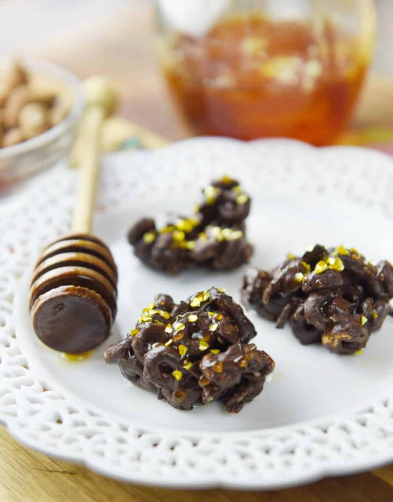 No Bake Honey Nut Chocolate Clusters ⋆ Sprinkle Some Fun