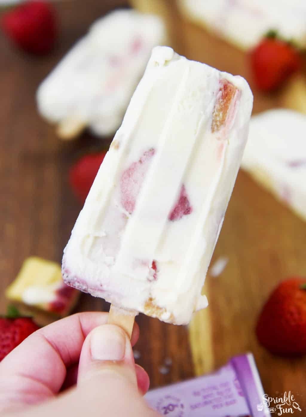 Strawberry Cheesecake Pops • Sprinkle Some Fun