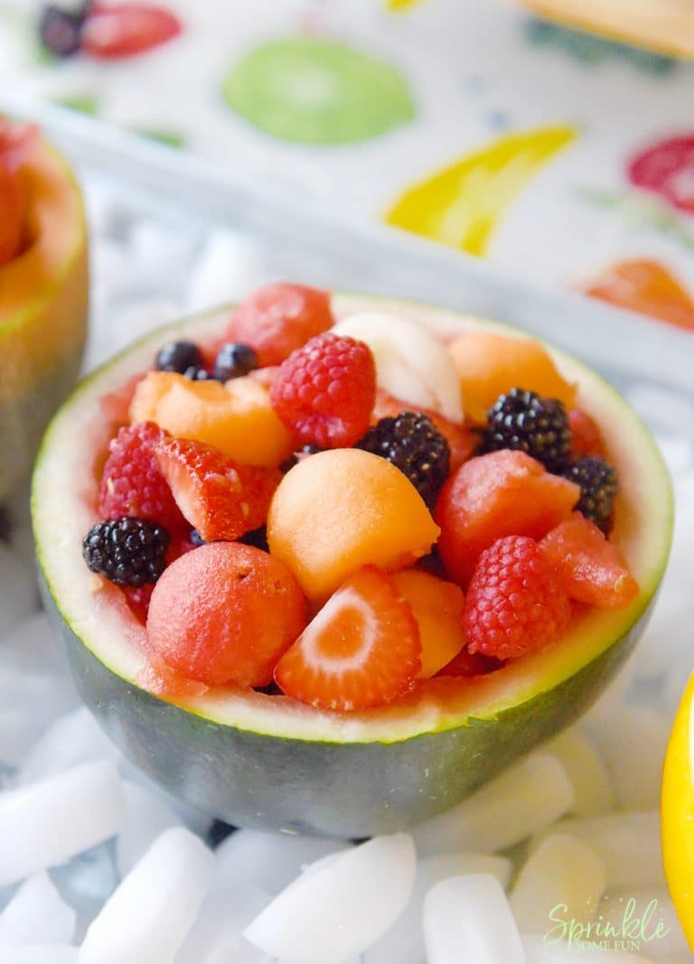 Berry Melon Fruit Bowls & Easy Summer Party Prep ⋆ Sprinkle Some Fun