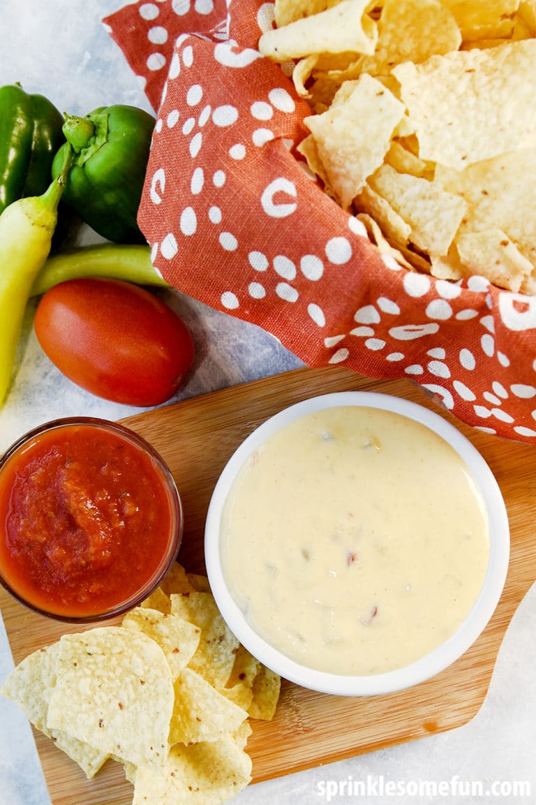 Queso Recipe ⋆ Restaurant Style ⋆ Sprinkle Some Fun